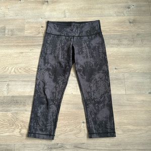Size6 LuLuLemon capri